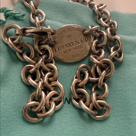 Please Return to Tiffany&Co. Choker 925 Sterling Silver 15’ Necklace W/ Pouch - Picture 5 of 17